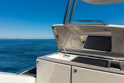 Absolute 62 Fly | For Sale | Elegant Yachts