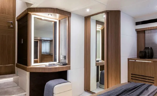 Absolute 52 Fly (2024) | For Sale | Elegant Yachts