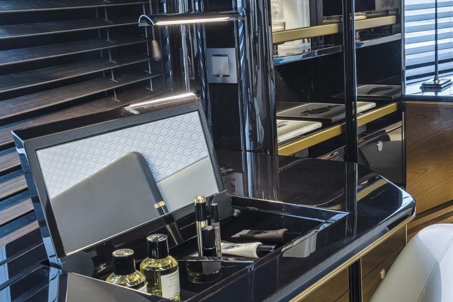 Absolute Navetta 64 | For Sale | Elegant Yachts