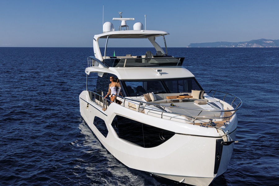 Absolute 60 Fly | For Sale | Elegant Yachts
