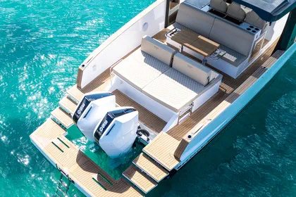 | Elegant Yachts