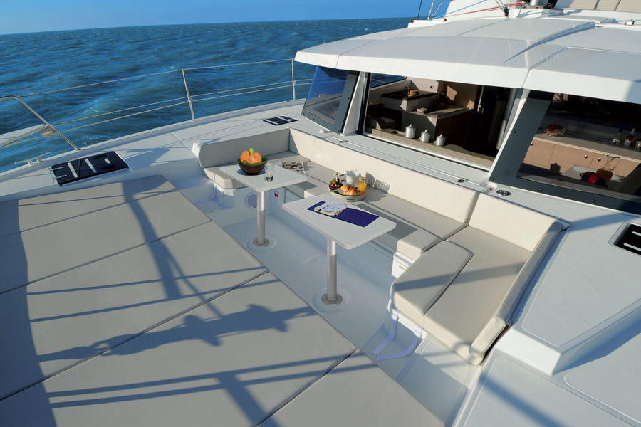Bali 4.1 | Mallorca Yacht Charter | Elegant Yachts