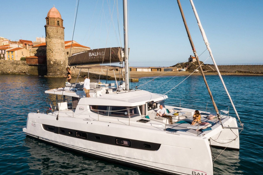 Bali 4.6 | Mallorca Yacht Charter | Elegant Yachts