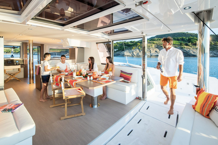 Bali 48 | Mallorca Yacht Charter | Elegant Yachts